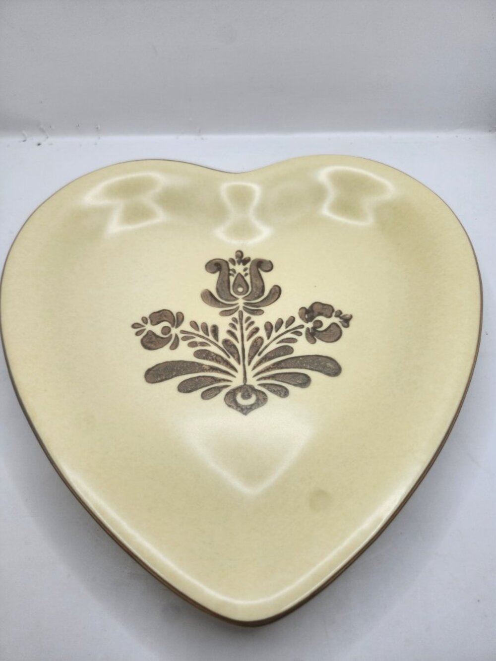 Vintage Pfaltzgraff China Heart Shaped Plate in Village Pattern